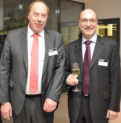 Bankengespräch: Santander-Vertriebsleiter Kurt Schwaack (links) und BDK-Geschäftsführer Hermann Frohnhaus. (Foto: Rehberg)