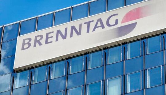 Der Chemiedistributor Brenntag kooperiert in Sachen verbesserter Lieferketten nun mit Project44, wie gestern bekannt wurde. Das Ziel ist es, das globale Transportgeschehen der Waren auf allen Wegen transparenter zu machen.(Bild:  Brenntag)