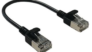 Mehr Möglichkeiten im Schaltschrank mit dem stahlarmierten Gogaplug Patchkabel Cat 6A von Gogatec. Als Vorteile für Planer und Konstrukteure werden genannt: Eine hohe Packungsdichte, ein aufgeräumter Schrank aufgrund kurzer Kabellängen ab 15 cm und keine Chance für Nagetiere. (Gogatec)