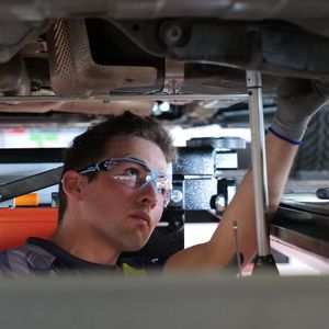 … auch Hannes Egger aus Südtirol war in dieser Vorbereitungsgruppe mit dabei.(Bild:  Schmidt/autoFACHMANN)