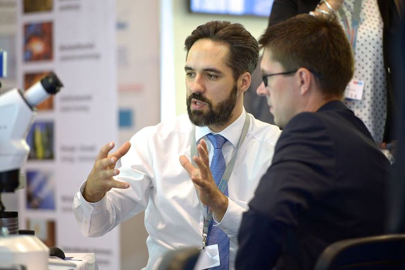 Eindrücke von der Werkstoffwoche Dresden 2015. (Bild: Werkstoffwoche Dresden)