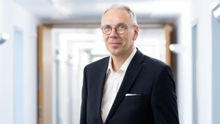 BV-Med-Geschäftsführer Dr. Marc-Pierre Möll hat auf der Jahrespressekonferenz des Medtech-Verbandes die Ergebnisse der diesjährigen Herbstumfrage vorgestellt. (Bild: BV-Med/Tina Eichner)