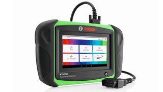 Der KTS 250 von Bosch bietet nun die Funktion eines „Kilometerspions“. (Bild: Bosch)