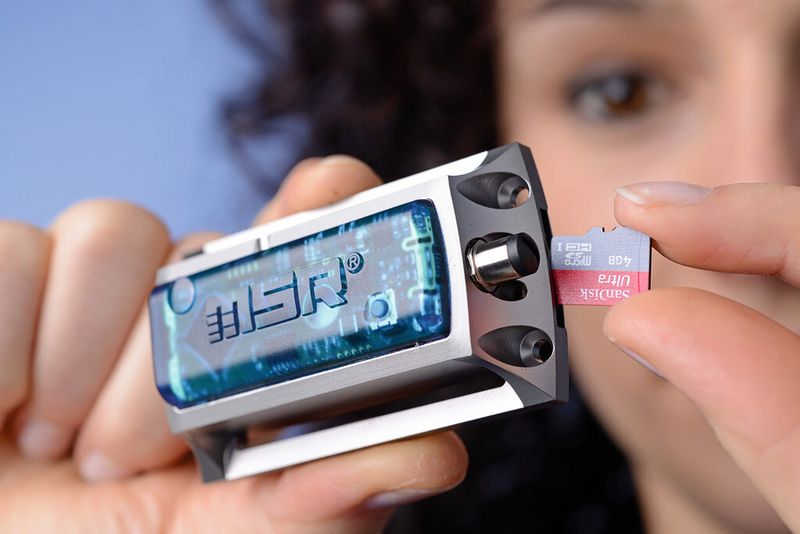 Der daumengrosse Logger MSR165 ist prädestiniert für lange Aufzeichnungen von Schwingungs- oder Vibrationsmuster. (Bild: MSR)