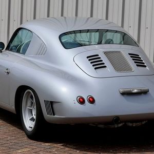 The 356 European SL, which combines the performance and user-friendliness of a modern restomod with respect for the ethos of the original, is based on the 356A Coupé and is limited to 50 units.(Image: Ed Curtis/Boxengasse)