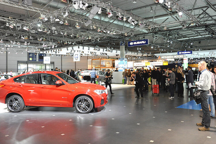 Die Neuwagenmesse AMI in Leipzig hat seit Samstag für den Publikumsverkehr geöffnet. (Foto: Grimm)