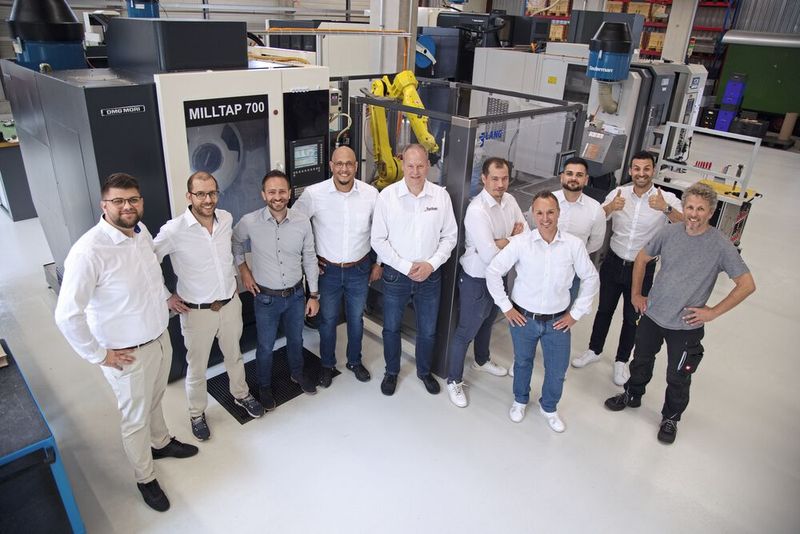 Die Lang Technik Schweiz AG veranstaltete ihr erstes Open House gemeinsam mit der Bärtschi Mechanik GmbH und weiteren Partnerunternehmen in ihrem Showroom in Baden-Dättwil. (Bild: Matthias Böhm)