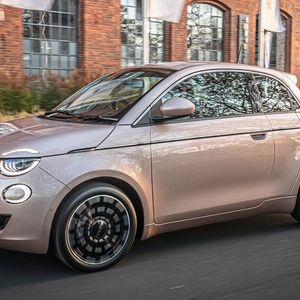 Platz eins bei den Minis im Januar 2024: der Fiat 500 mit 2.957 Neuzulassungen(Bild:  Fiat)