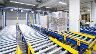 FK_DrKurtWolff_01 ()