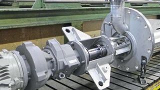 Die Allweiler SNTP, eine vertikal montierte Pumpe, eignet sich für den Einsatz in der Erdgasförderung. (Allweiler/Circor)