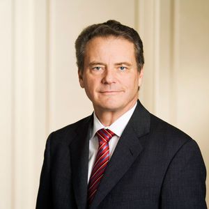 BP’s chairman Carl-Henric Svanberg said: ““Rosneft is set to be a major player in the global oil industry. This material holding in Rosneft will, we believe, give BP solid returns. We consider that this is a deal which will deliver both cash and long term value for BP and its shareholders. It provides us with a sustainable stake in Russia’s energy future and is consistent with our Group strategy.”