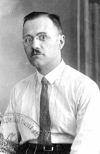 Der gelernte Schriftsetzer Franz Anton Findling startete 1919 in Berlin seine Selbständigkeit und handelte bald auch mit Kugellagern, die in Druckmaschinen verbaut wurden. (Findling)