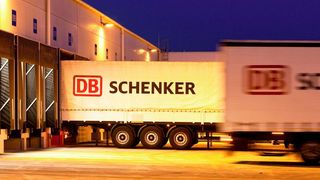 DB Schenker steht in Sachen Verkauf schon länger zur Diskussion. Obwohl das Logistikunternehmenen den Mutterkonzern mehr oder weniger gerettet hat, hat man sich nach eingehender Prüfung nun für einen vollständigen Verkauf entschieden. Hier mehr dazu ... (Bild: DB Schenker)