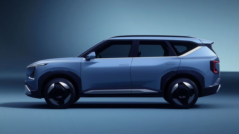 Der neue Kia EV5 dürfte in etwa so lang wie ein Kia Sportage sein. (Bild: Kia)