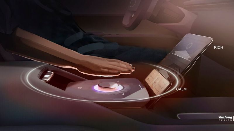 Der Fahrer kann auch per Handbewegung in einen anderen Modus wechseln. (Bild: Yanfeng)