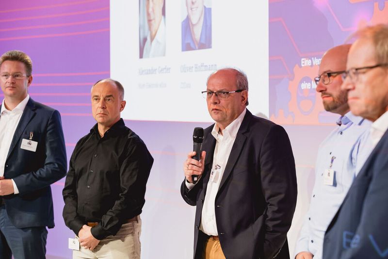 Der EMS-Tag 2024 in Würzburg bringt die Branche an einen Tisch, an dem Ideen und Lösungsansätze für Multikrisen diskutiert werden. (Bild: Stefan Bausewein)