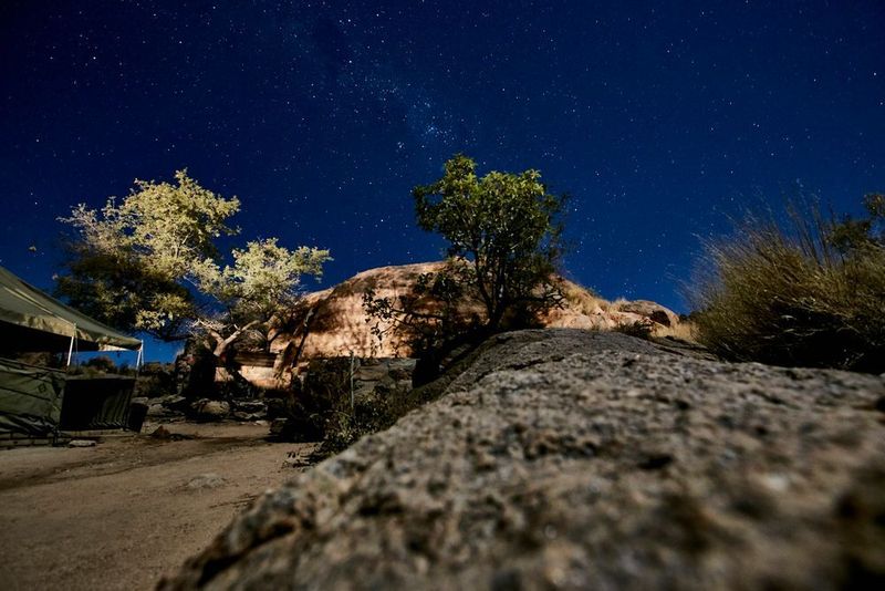 Nacht über Namibia. (Toyota)