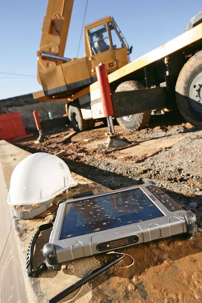 Die Bobcat- und Ranger-X-Modelle von Xplore Technologies entsprechen der  Atex-Produktrichtlinie 94/9/EG und können problemlos in explosionsgefährdeten Bereichen eingesetzt werden. (Bild: Xplore)