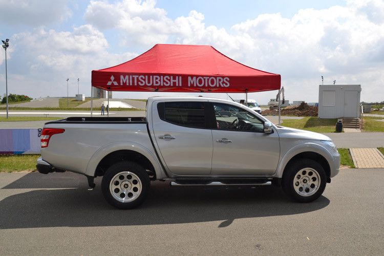 In Deutschland bietet Mitsubishi den L200 wahlweise als Club Cab oder als fünfsitzige Doppelkabine an. (Foto: Michel)