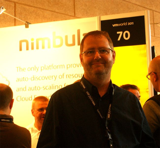 Zu treffen war hier etwa Willem van Biljon, Gründer der Firma Nimbula. Er brachte zwei Neuerungen zur VMworld mit: VMware Cloud Foundry, das quelloffene Betriebssystem, das als Platform-as-a-Service (PaaS) zur Verfügung steht, ist in das „Virtual Services Framework“ des Herstellers integrierbar. Außerdem wird das Orchestrierungs-Tool „Nimbula Director“ nun VMware vSpehre unterstützen.  (Archiv: Vogel Business Media)
