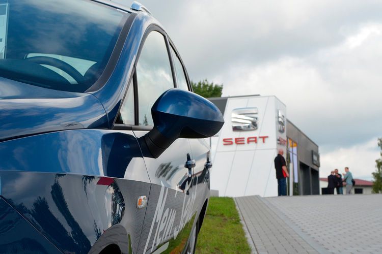 Im thüringischen Mühlhausen wird seit diesem Freitag offiziell mit Seat gehandelt. (Foto: Grimm)