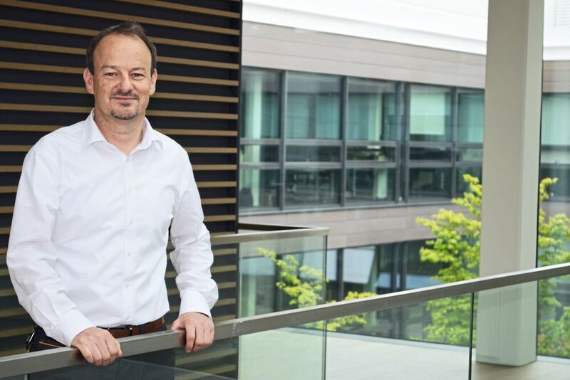 Dr. Dirk Haft: „Wir werden in Zukunft sehr viel mehr  Arbeitsplätze brauchen, um diese neuen Technologien zu entwickeln, zu produzieren und natürlich zu unterhalten.“  (Julia Baier)