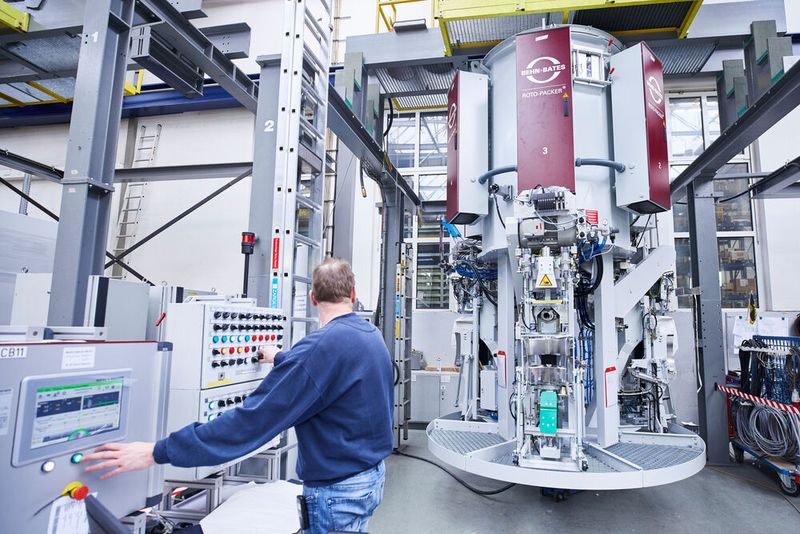 Die Vorteile des softwarebasierten Ansatzes sind gegenüber festverdrahteten Geräten riesig. (Bild: Haver & Boecker oHG)