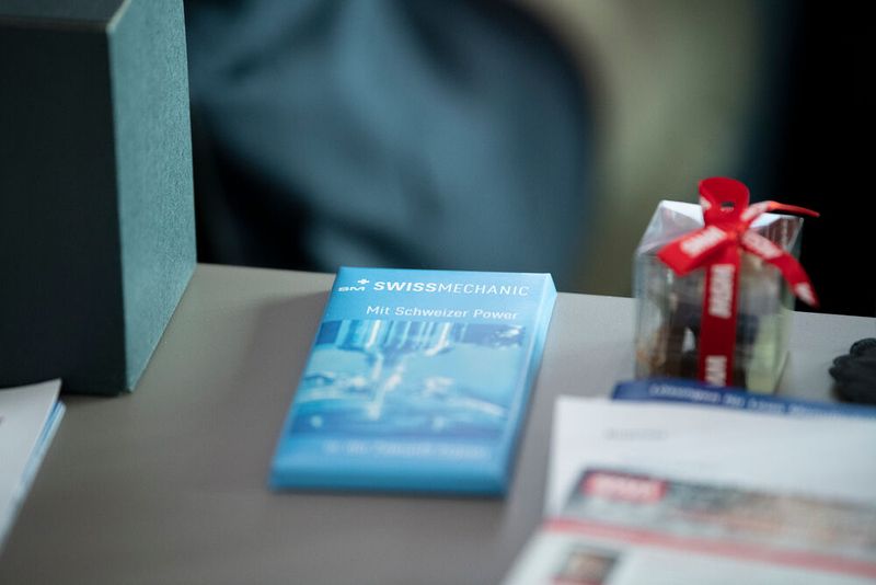 Für den Power zwischendurch - Danke an Swissmechanic für die feine Schoggi! (Bild: Thomas Entzeroth)