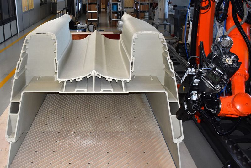 Dabei wurde der gesamte Prozess sorgfältig untersucht: vom Design über die Materialien bis hin zur Produktion und Nachbearbeitung entsprechend den Anforderungen der Schiffbauindustrie. (Bild: Caracol)