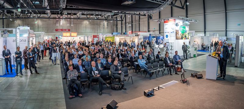 Die zweite Swiss Medtech Expo ging erfolgreich zu Ende. Spezialistinnen und Spezialisten aus der Medizintechnik nutzten die Fachmesse für den Wissensaustausch und die Netzwerkpflege. Höhepunkt der Swiss Medtech Expo war die Lancierung des digitalen Treffpunktes Medtech.plus. (Impressionen von der Swiss Medtech) (Messe Luzern / Christoph Arnet)