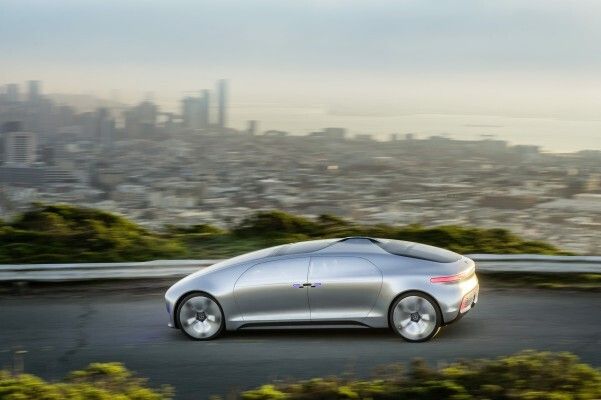 Mercedes-Benz F 015 Luxury in Motion in San Francisco (Mercedes-Benz)