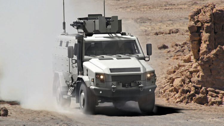 Diese Version ist mit einer fernbedienbaren leichten Waffenstation von Krauss-Maffei bestückt. (Bild: Rheinmetall)