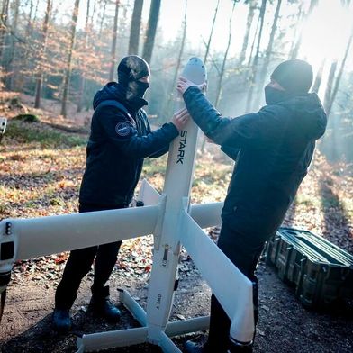 Eine Virtus-Drohne von Stark Defence wird im Ukraine-Krieg scharf gemacht. Jetzt meldet das Berliner Unternehmen, dass es einen Großauftrag der Bundeswehr an Land gezogen hat ... (Bild: S. Sorjewsky)