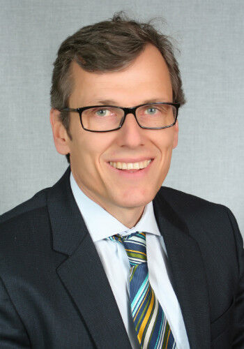 Tobias Reich ist seit 2012 Mitglied der Geschäftsleitung der PA Consulting Group in Deutschland. Er hat über 20 Jahre internationale Erfahrung in der Automobilindustrie und Kompetenzschwerpunkte in den Bereichen Marketing, CRM, Vertrieb und Nachhaltigkeitsstrategie. (Foto: PA Consulting)