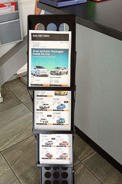 Seit Kurzem gibt es bei Auto Halim auch Neuwagen zu kaufen. Das befeuert das Servicegeschäft langfristig. (Bild: Dominsky/»kfz-betrieb«)