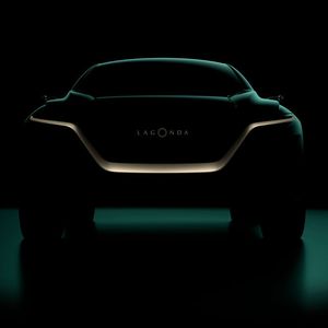 (Aston Martin Lagonda)