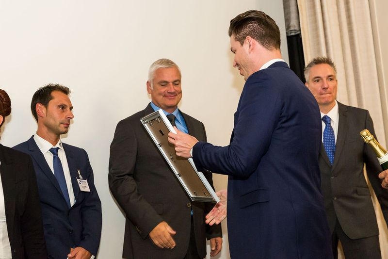 Denn erst ist noch sein Markenkollege Andreas Muthig von Hahn Automobile dran. (Stefan Bausewein)