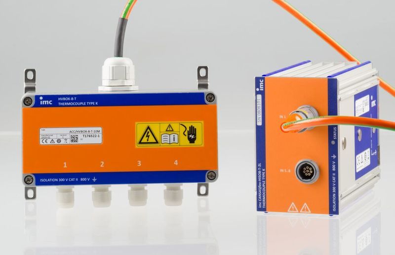 
Infineon zeigt verschiedene Varianten seiner neuen TLE5014-Winkelsensoren: Von QM-Bausteinen, aber ohne dedizierter Sicherheits-Funktionalität (z.B. TLE5014SP E0001) über Einchip-Bausteine für ASIL C (TLE5014SP E0002) bis hin zu Dual-Chip-Bauteilen für ASIL D (TLE5014SPD E0002) ist ein direkter pin-gleicher Austausch der Sensoren möglich. Je nach Anwendung kann der Kunden dann zwischen kosteneffizienten QM-Komponenten (vorbereitet für ISO26262) oder Winkelsensoren wählen, die von vornherein gemäß ISO26262 entwickelt und dokumentiert wurden.
 (Infineon)