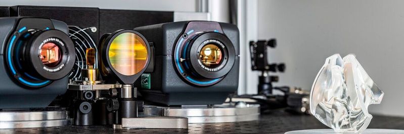 Das System besteht unter anderem aus zwei Wärmebildkameras. (Bild:  Fraunhofer IOF)