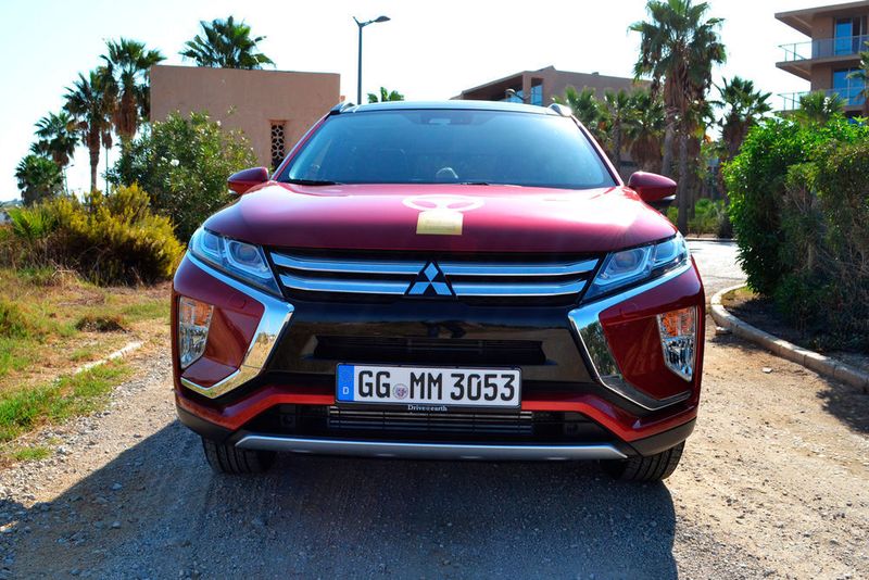 Der Eclipse Cross ist die erste Neuentwicklung der Marke aus der Hand von Chefdesigner Tsunehiro Kunimoto. (Seyerlein / »kfz-betrieb«)