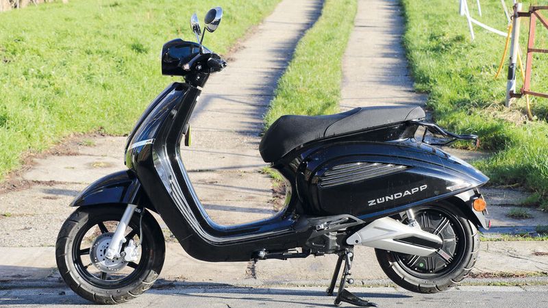 Für den Antrieb ist ein 3-kW/4-PS-Motor von Bosch zuständig. (Bild: RKM)