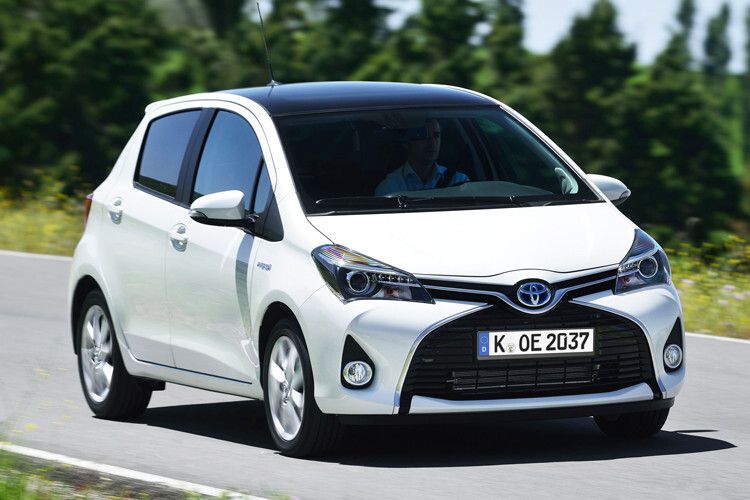 Der Kleinwagen verbuchte in Deutschland schon 2013 einen bemerkenswerten Hybridanteil von 40 Prozent. Mit dem überarbeiteten Modell soll dieser Anteil sogar auf 48 Prozent steigen. (Foto: Toyota)