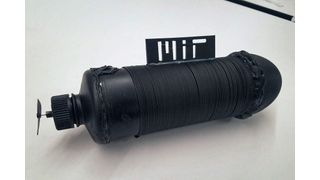 This submarine drone is powered by a 20-meter-long fiber battery that is wrapped on its surface. (Source: Tural Khudiyev, Jung Tae Lee, Benjamin Grena, Yoel Fink et al)