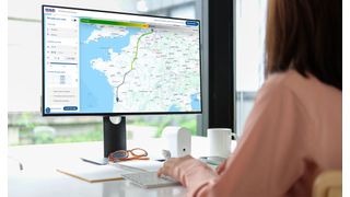 Interaktiver DAF-E-Lkw-Routensimulator: liefert Einblicke in die Einsatzfähigkeit und Reichweiten verschiedener E-Lkw von DAF.  (Bild: © wattana - stock.adobe.com)