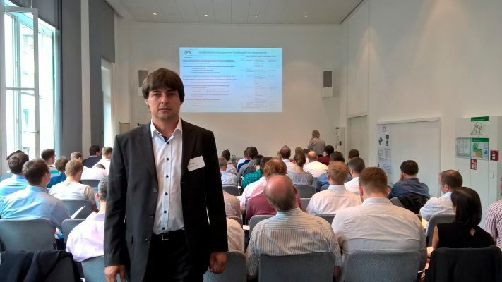 Bild 6: Gründer und Leiter des ZFW, Andreas Griesinger, ist zugleich Professor an der DHBW Stuttgart und leite dort den Forschungsschwerpunkt Wärme-Management. (Bild: Zentrum für Wärmemanagement)