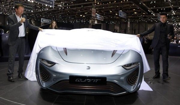 Dier elektrisch angetriebene Supersportwagen Quant: mit einer maximalen Gesamtleistung von 680 kW und einer Höchstgeschwindigkeit von 380 km/h – und einer rein elektrischen Reichweite von 600 km (nanoFLOWCELL)