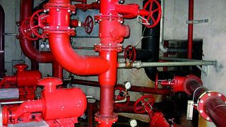 Das Aktivanodensystem wird vor Pumpen und Sprinkleranlagen eingesetzt. (Archiv: Vogel Business Media)