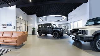 Die Scherer-Gruppe stellt den Ineos Grenadier ab sofort in Ladenburg aus. (Bild: Torsten Gauls / Scherer-Gruppe)