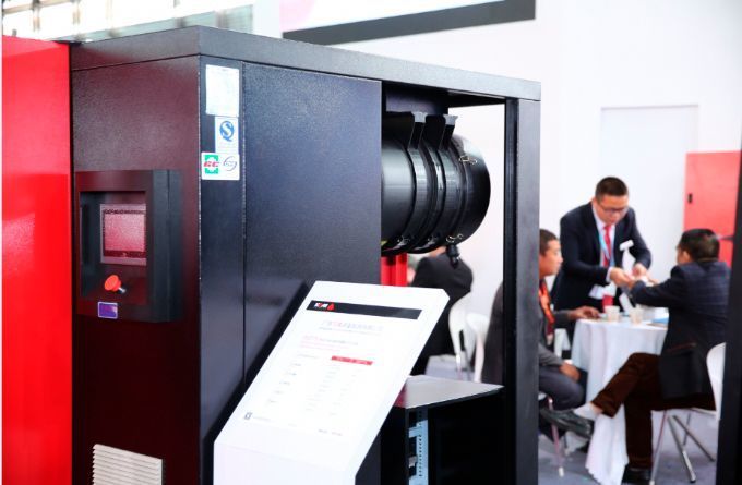 Aus Hannover nach Shanghai: Impressionen von der Comvac Asia. (Comvac Asia)
