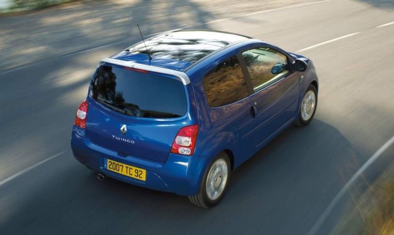 Kleinwagen stehen bei den Franzosen hoch im Kurs, nicht nur in der überfüllten Hauptstadt Paris. Hauptargument ist der geringe Verbrauch. (Archiv: Vogel Business Media)